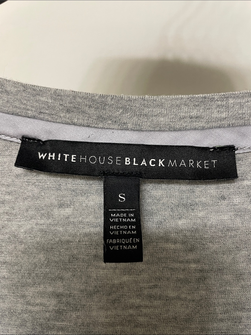 White House Black Market Heather Gray Scoop Neck Short Sleeve Tee - Picture 2 of 4